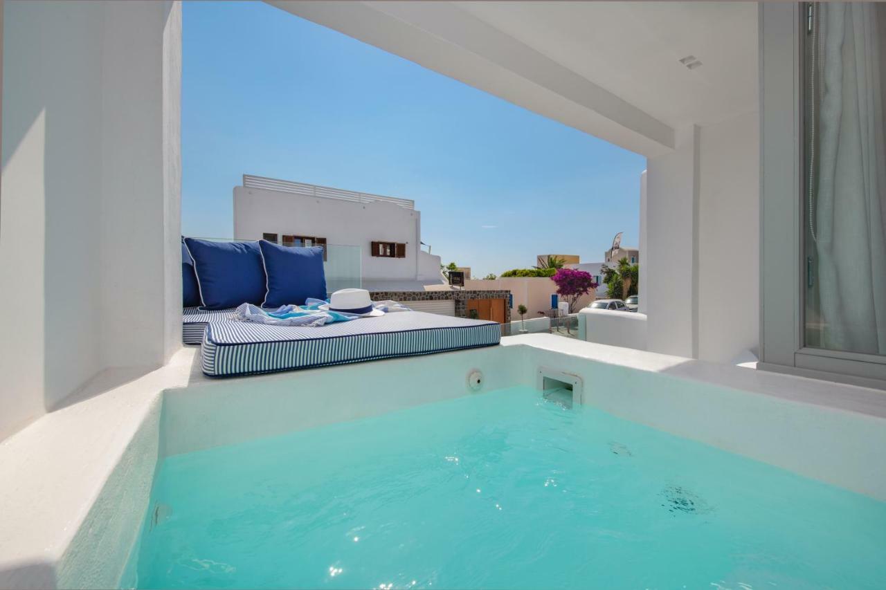 Harmony Fira (Santorini)